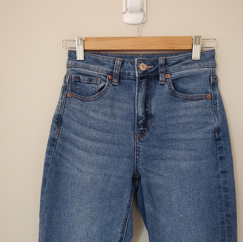 AEO blue high waisted jeans - Picture 4 of 8